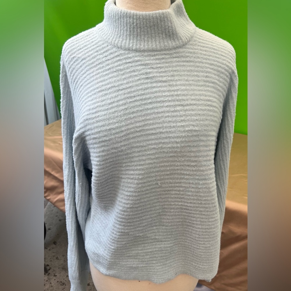 Rachel Zoe Light Blue Ribbed Turtleneck Sweater‎ Size XL NWT